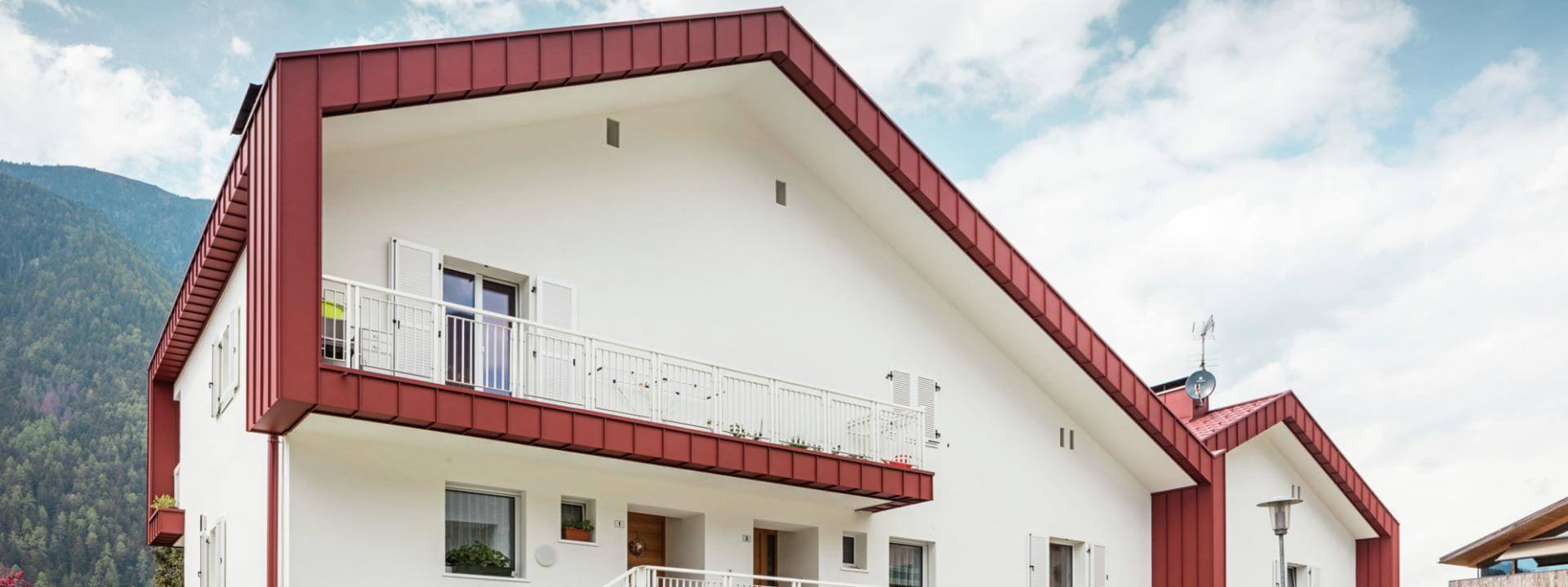 Ristrutturare e risanare coperture e facciate non è mai stato così chic
