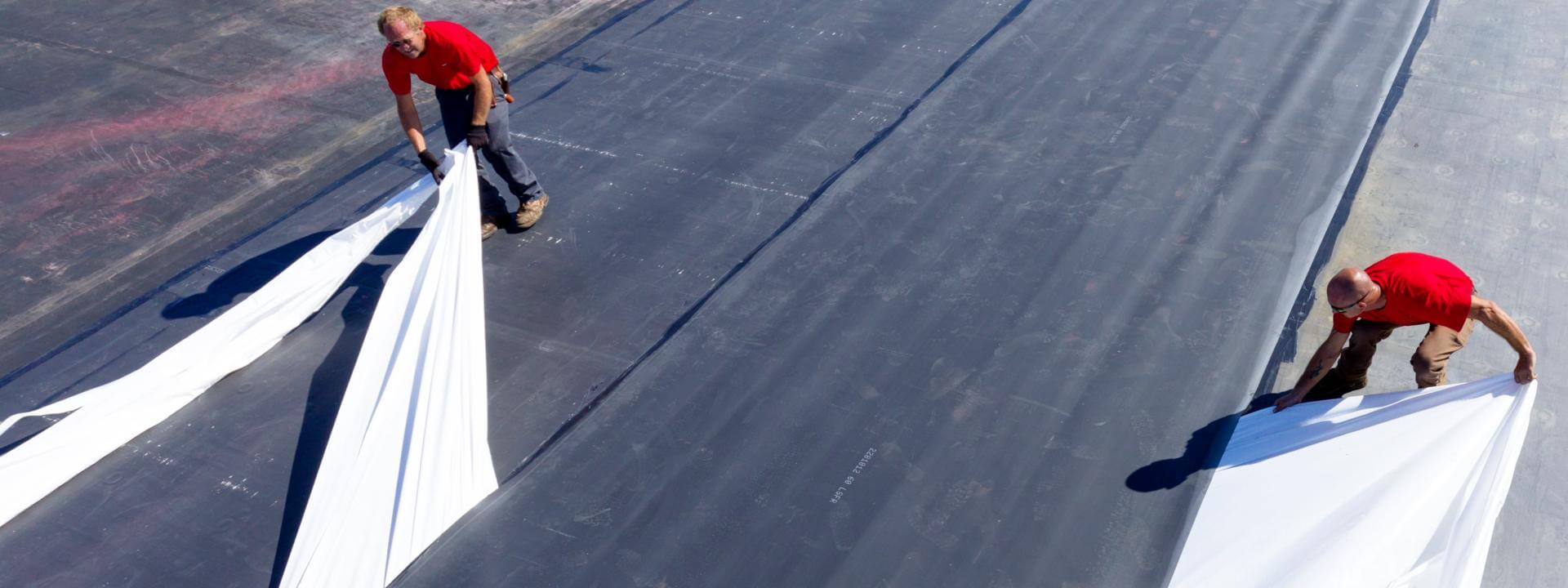 Come scegliere il sistema di posa ideale per membrane sintetiche in EPDM RubberGard™?
